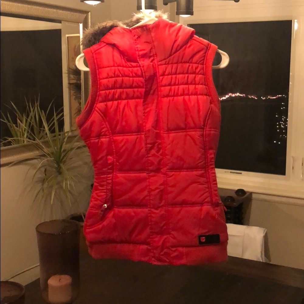 Burton dry ride vest